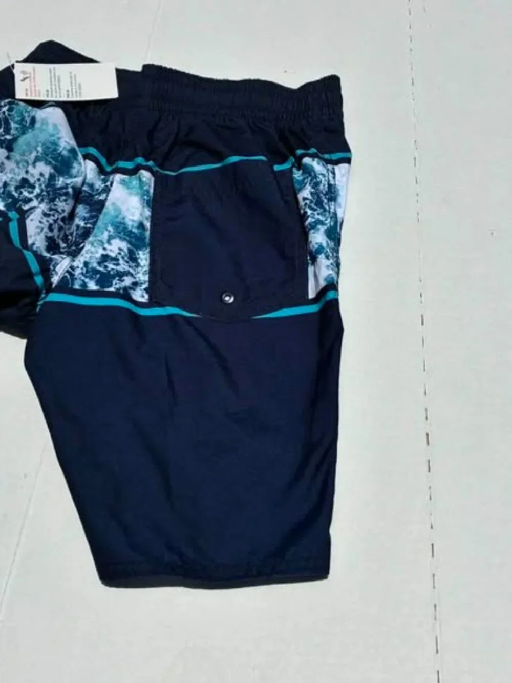 Old Navy Boys 10-12 Ocean Wave Swim Trunks NWT‎